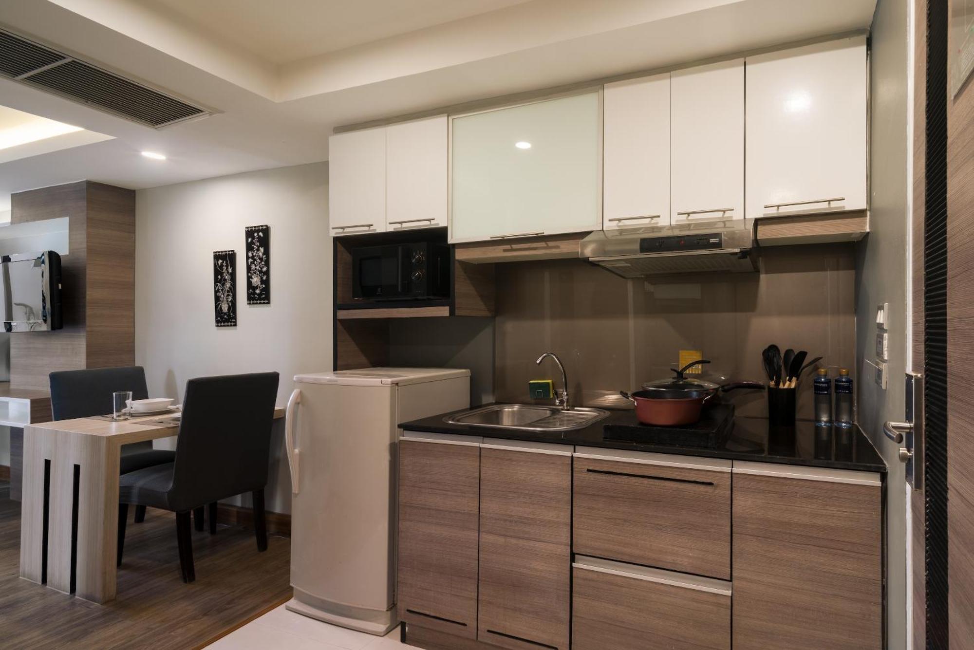 Aspira Suites Sukhumvit 20 Bangkok Exteriör bild