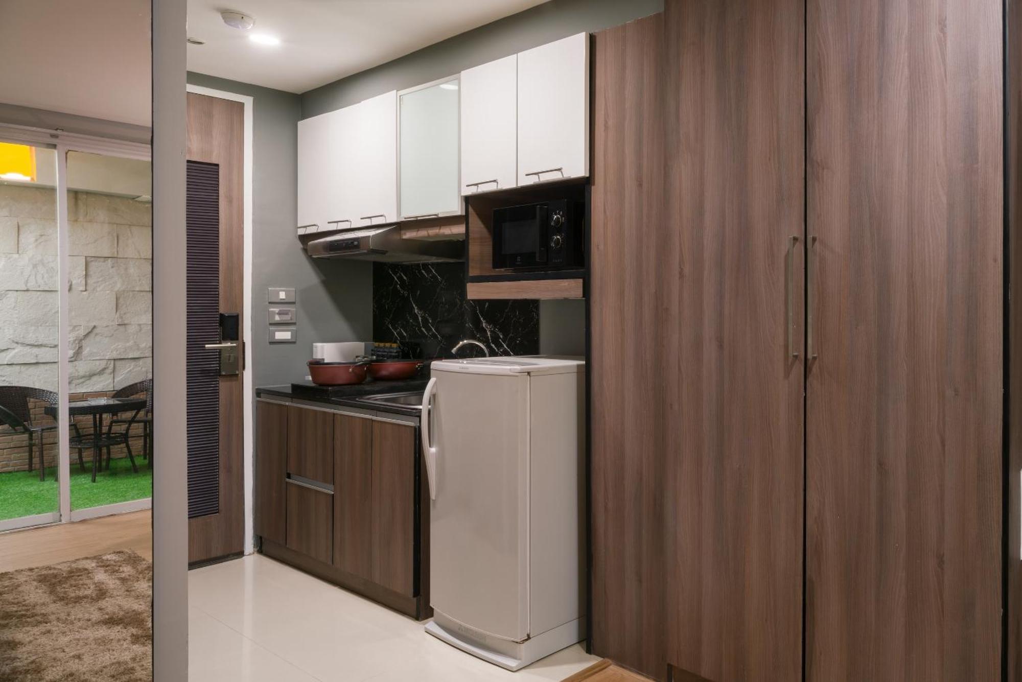Aspira Suites Sukhumvit 20 Bangkok Exteriör bild